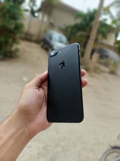iPhone 7plus 128Gb