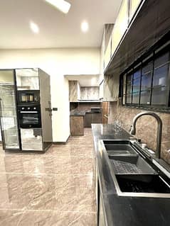 10 MARLA LOWER PORTION AVAILABLE FOR RENT