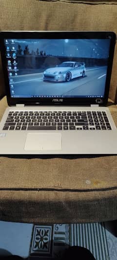 i3