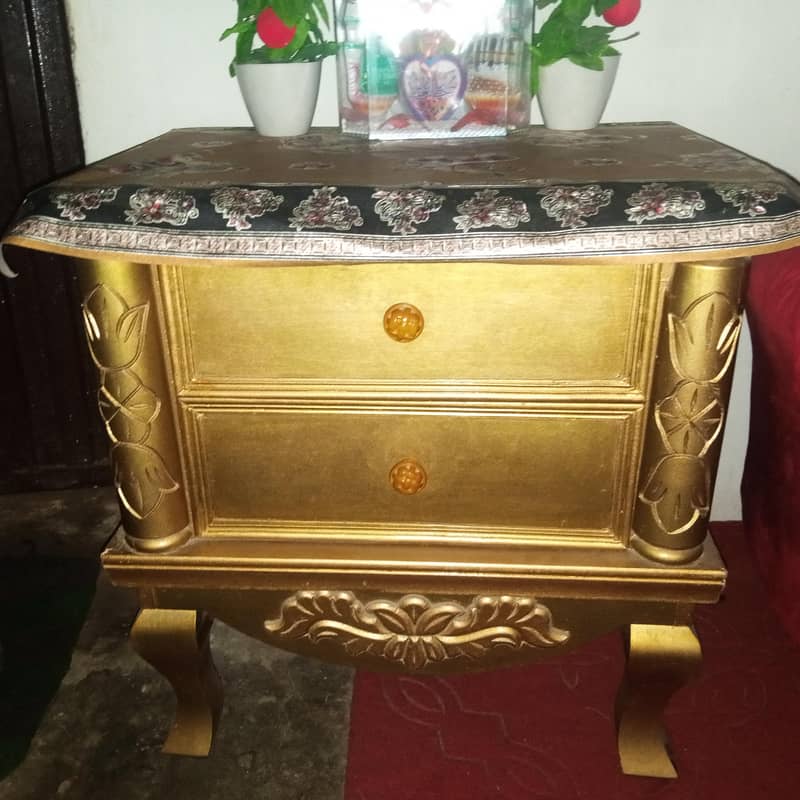 Double bed with 2 side tables And Dressing table 0