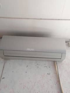 Haier split AC in good condition with outer in running condition
