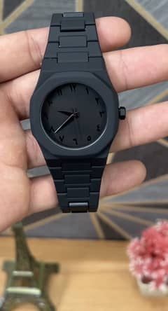 Black aura watch