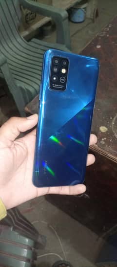 Infinix note 8 6/128 gb  with box