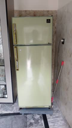 Dawlance fridge good condition