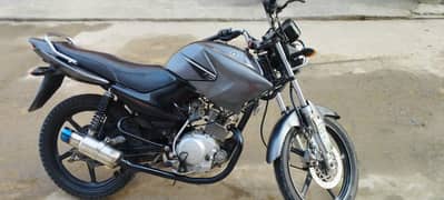 YBR125