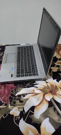 HP 8460 core i 5 2nd generation