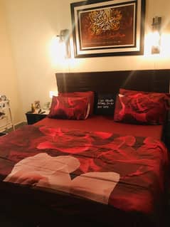 Habbit King Size Bed Set with 2 side tables and dressing