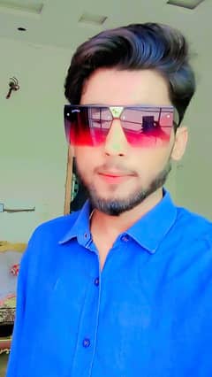 I need urgent house boy office boy job  . mujhy job ki zrort h