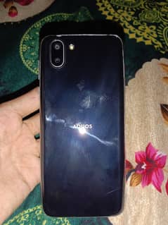 Sharp Aquos r2 Non Pta