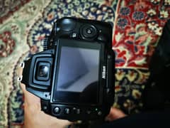 Nikon D5000