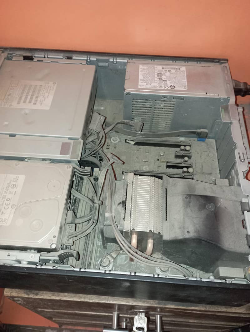 Computer i3 4th generation with led 6