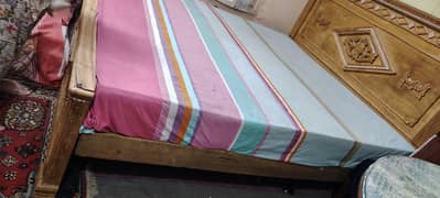 king size bed for sale. . . tali wood. . . reason  for shift in islamabad.