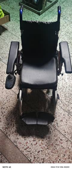 electric wheelchair