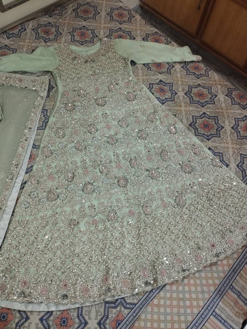 Bridal Maxi For Waleema . 10/10 condition. . only few hours used. 6