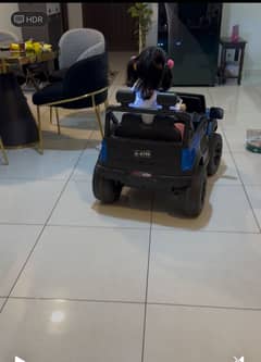 Electric jeep