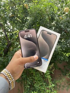 iPhone 15 pro max jv 256 gb