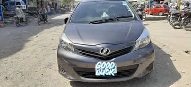 Toyota vitz 2012