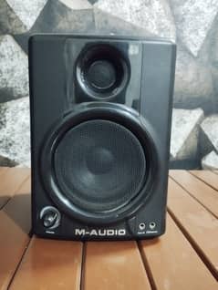 M-Audio Studiophile AV 30 Active Studio Monitor Speaker (Single)