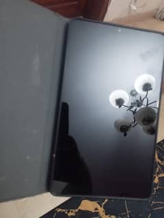 used 8inch tablet in good condition