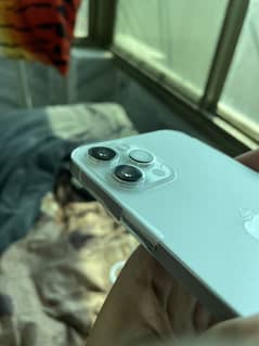 Iphone 12 Pro Max (B. H. 85%)