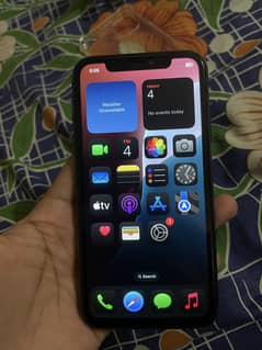 IPhone 11 factory unlock
