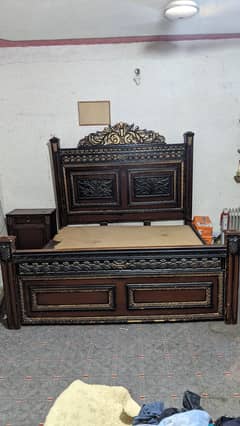 King Size Bed, Dressing Table, 2 Side Tables