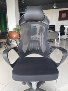 Slightly Used Office Chair ~ Headrest l Urgent sale