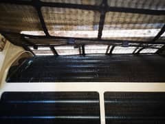 Haier 1 ton Ac Non Inverter for sale good condition  total genmon