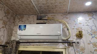 553737371Ton Kenwood non inverter AC for sale