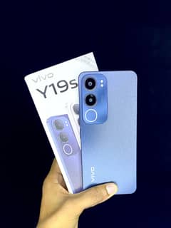 vivo Y19s 6-128 9 month warranty