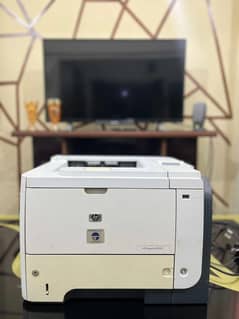 HP LASER JET P3015 CONDITON10/10