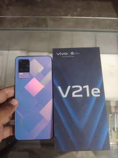 Vivo V21e 8/128gb with box Charger . lush conditions