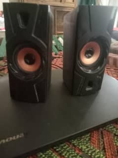 speakers