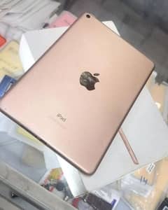 iPad Mini 5 Full Box 64GB .