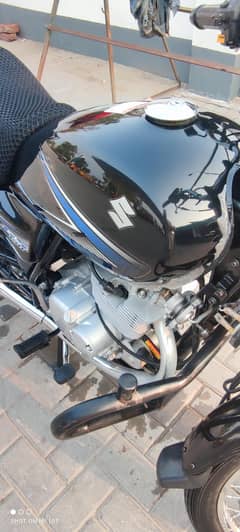 Suzuki Gs 150 2023