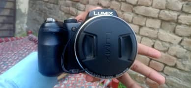 Panasonic dmc lz40 video and photo exchange possible