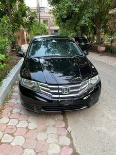 Honda city genuine. 2010 model Islamabad no
