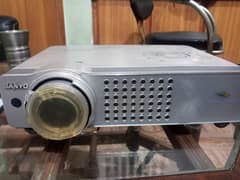 Sanyo projector