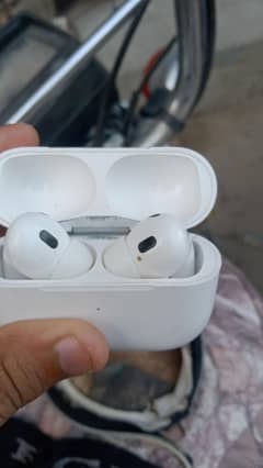 eirpods pro excellent condition 10by10 all ok