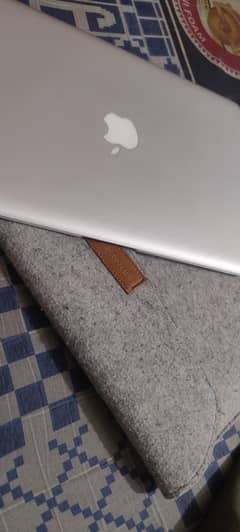 MacBook