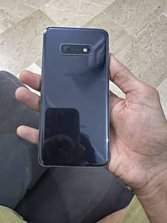 Samsung s10e 6/128