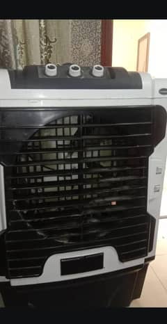 Canon Air Cooler Good condition almost 1 year used