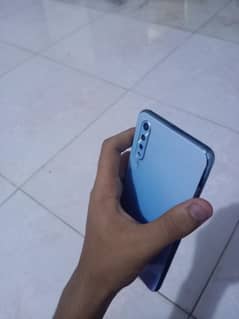 Vivo Y17 4/64gb