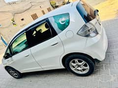 Honda fit 2012 hybrid