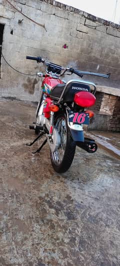 honda 125 2023 model low mileage bike