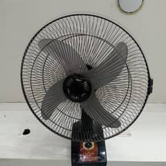 wall Fan/Bracket fan Crown star