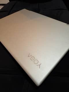 Lenovo Yoga 720-15IKB (i7-7th GENERATION)
