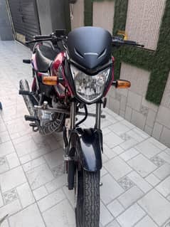 Honda CB 125F 2022