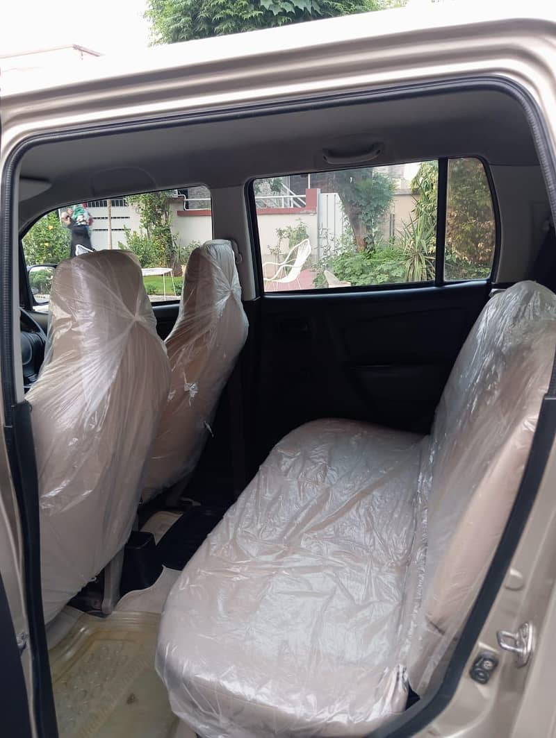 Suzuki Wagon R 2017 8