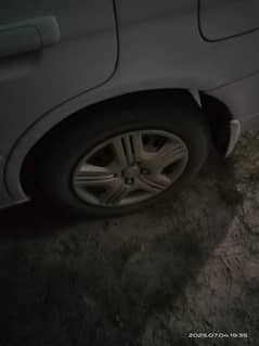 Dunlop tyre in good condition 185/65/15